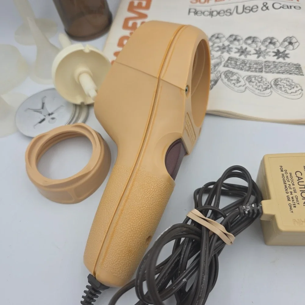 Vintage Wear Ever Super Shooter Electric Cookie Pastry Press Gun TESTED WORKS